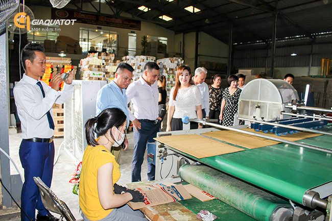 Cộng Đồng Giá Quá Tốt thăm doanh nghiệp In và Bao Bì Nam Quân
