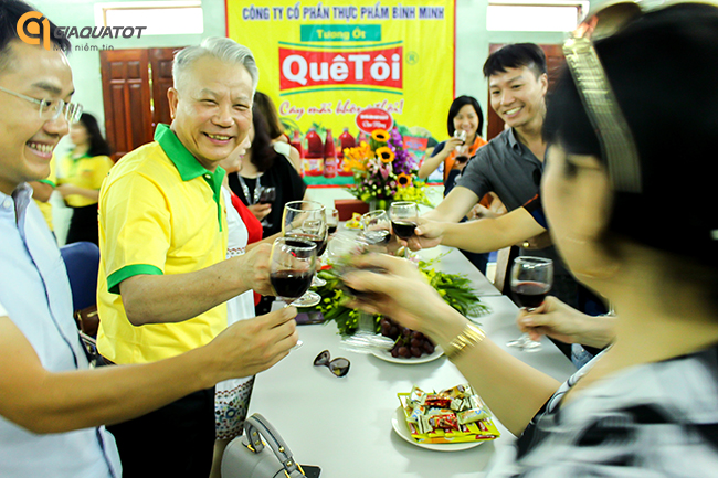 ki-niem-ngay-thanh-lap-tuong-ot-que-toi-cong-dong-giaquatot
